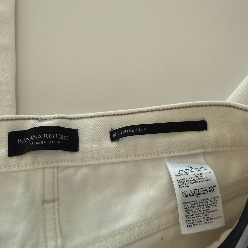 NWT Banana Republic Women's High Rise Slim White Jeans - Picture 8 of 8
